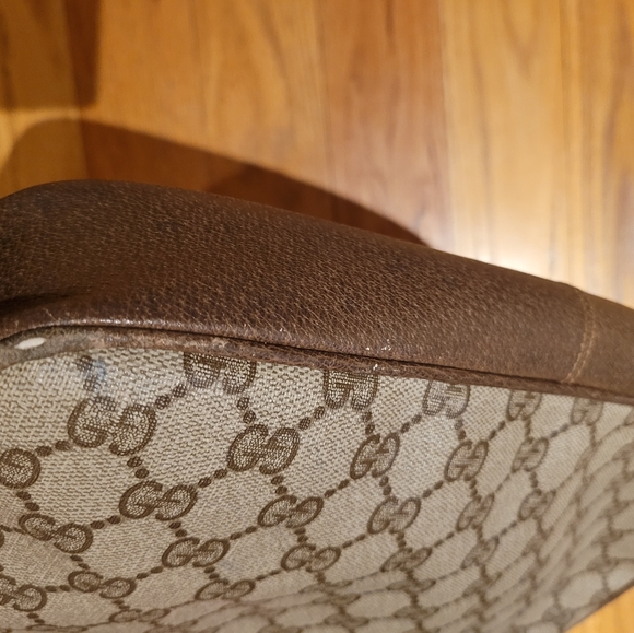 Authentic Vintage Gucci Shoulder Bag - Picture 10 of 14